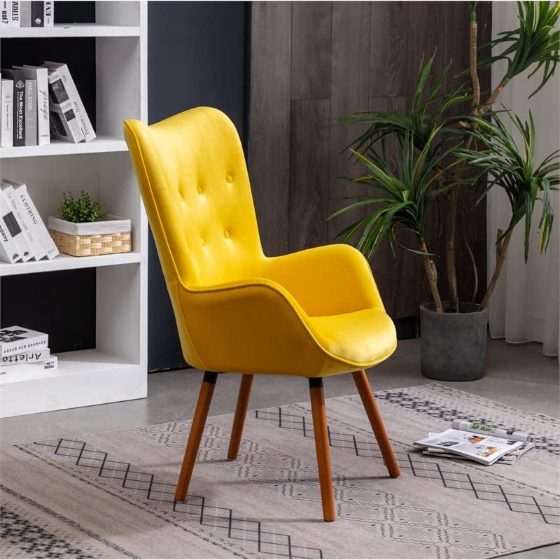 Hardy Haus Yellow Velvet Tufted Accent Chair – Compact Living Room Design