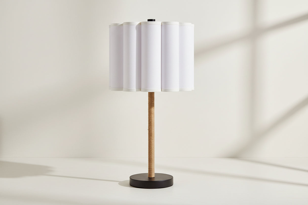 Guiratinga Table Lamp-0