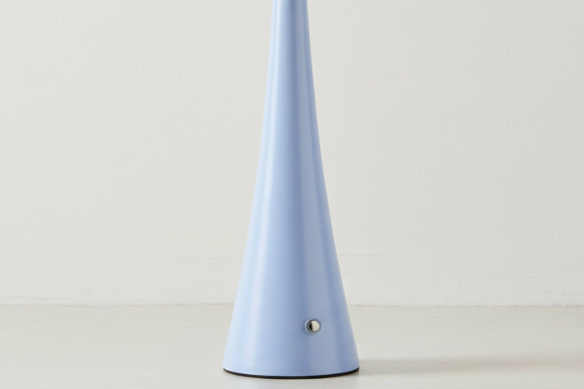 Priyutnoye Blue Table Lamp-2