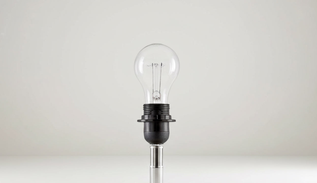 Salgareda White Table Lamp-4