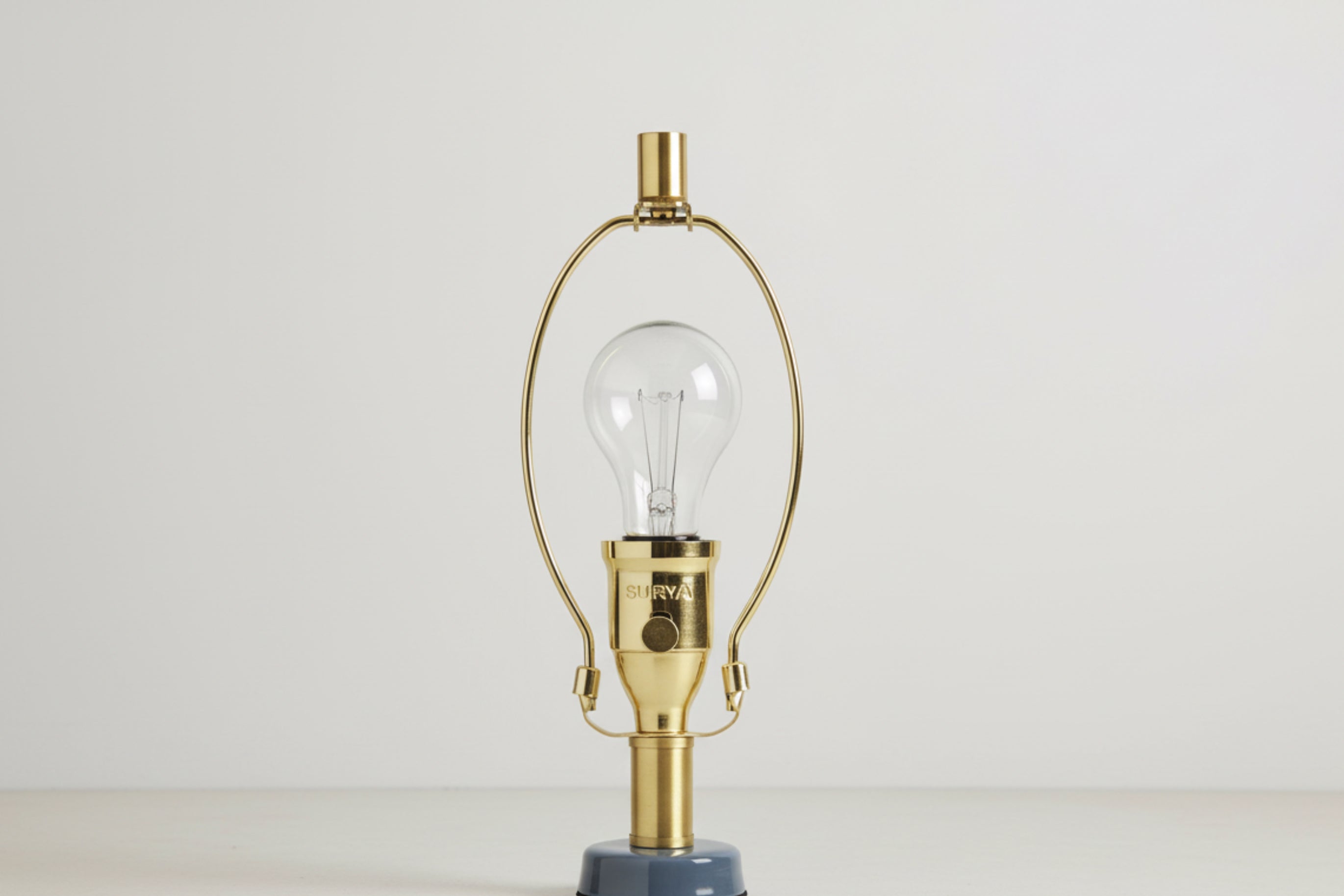 Vizcachane Navy Table Lamp-4