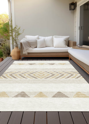 8' X 10' Ivory Beige And Taupe Southwestern Washable Indoor Outdoor Area Rug-7