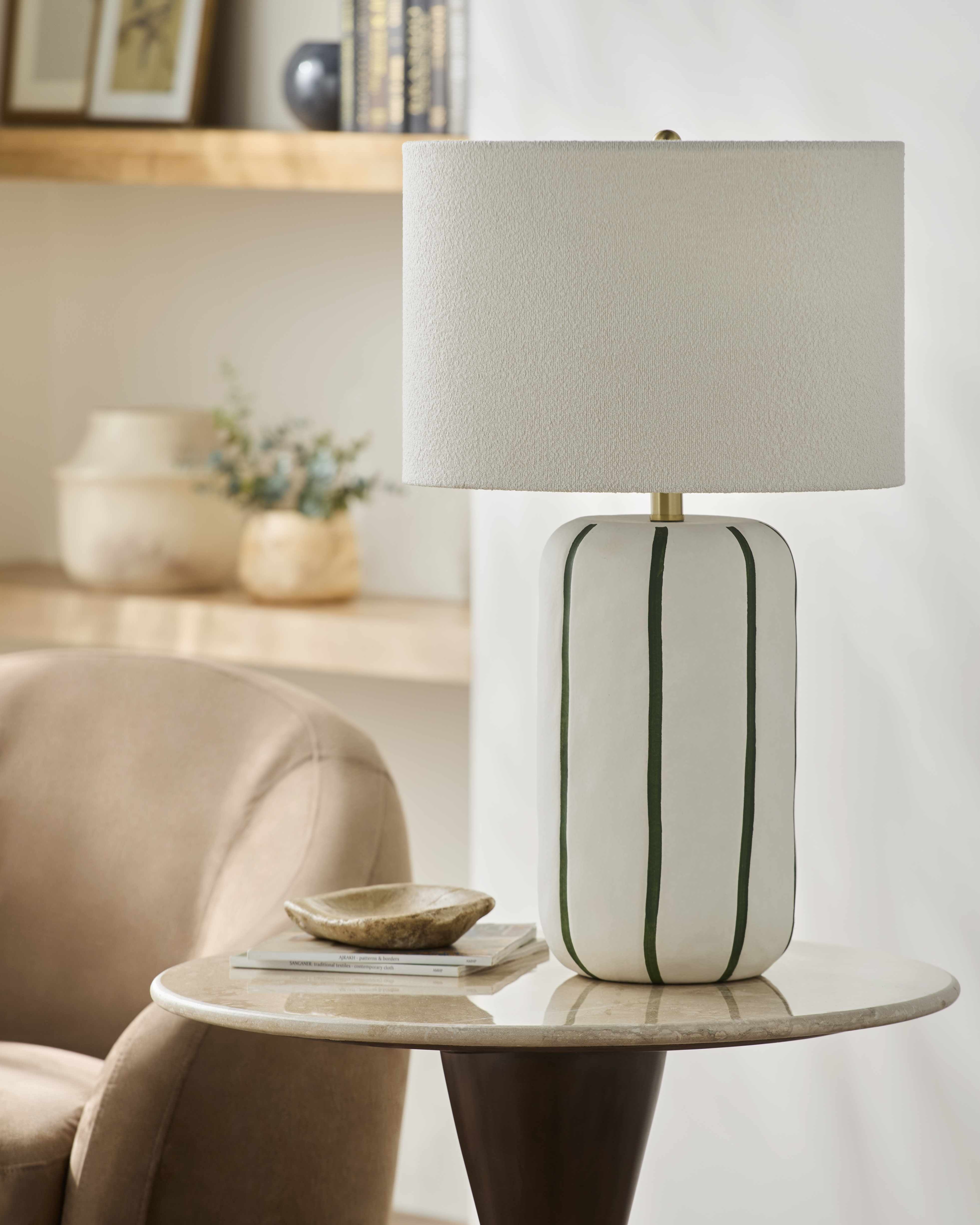 Blechepsin White Table Lamp-2