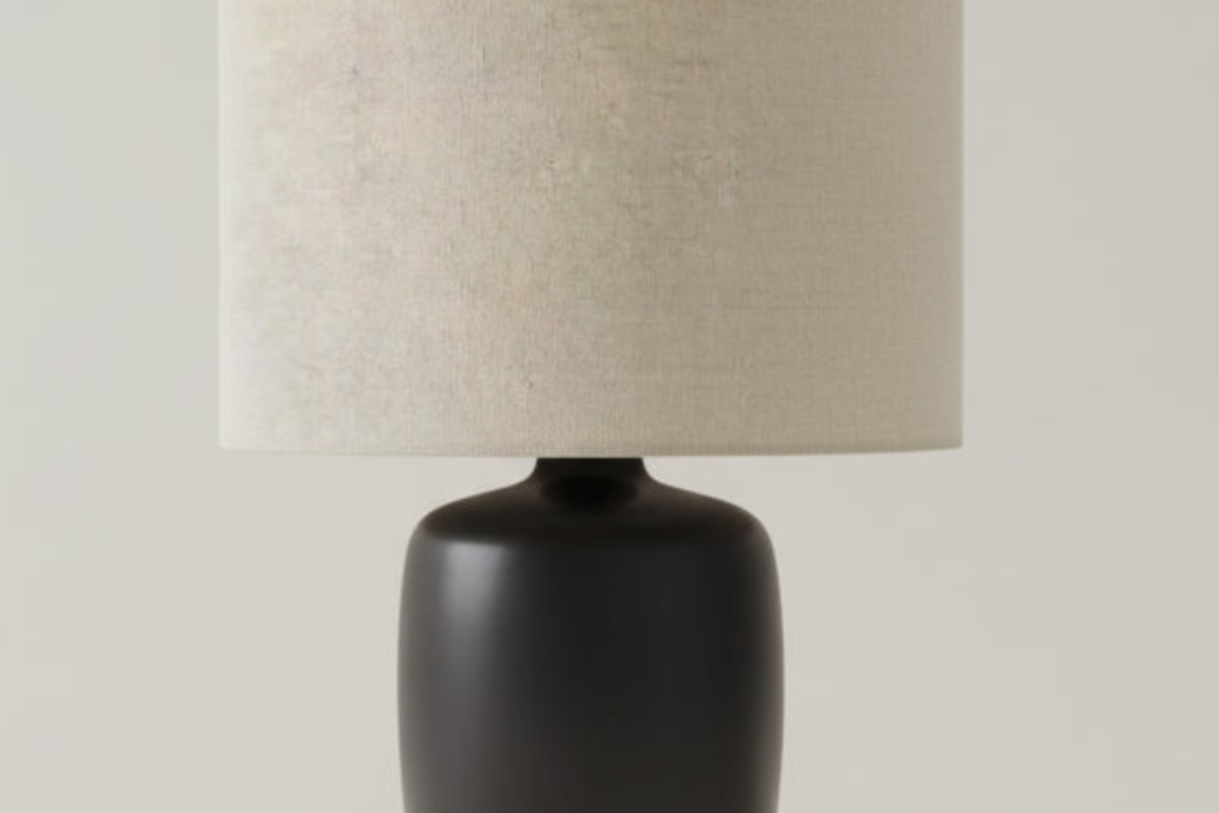 Chiquimula Black Table Lamp-3