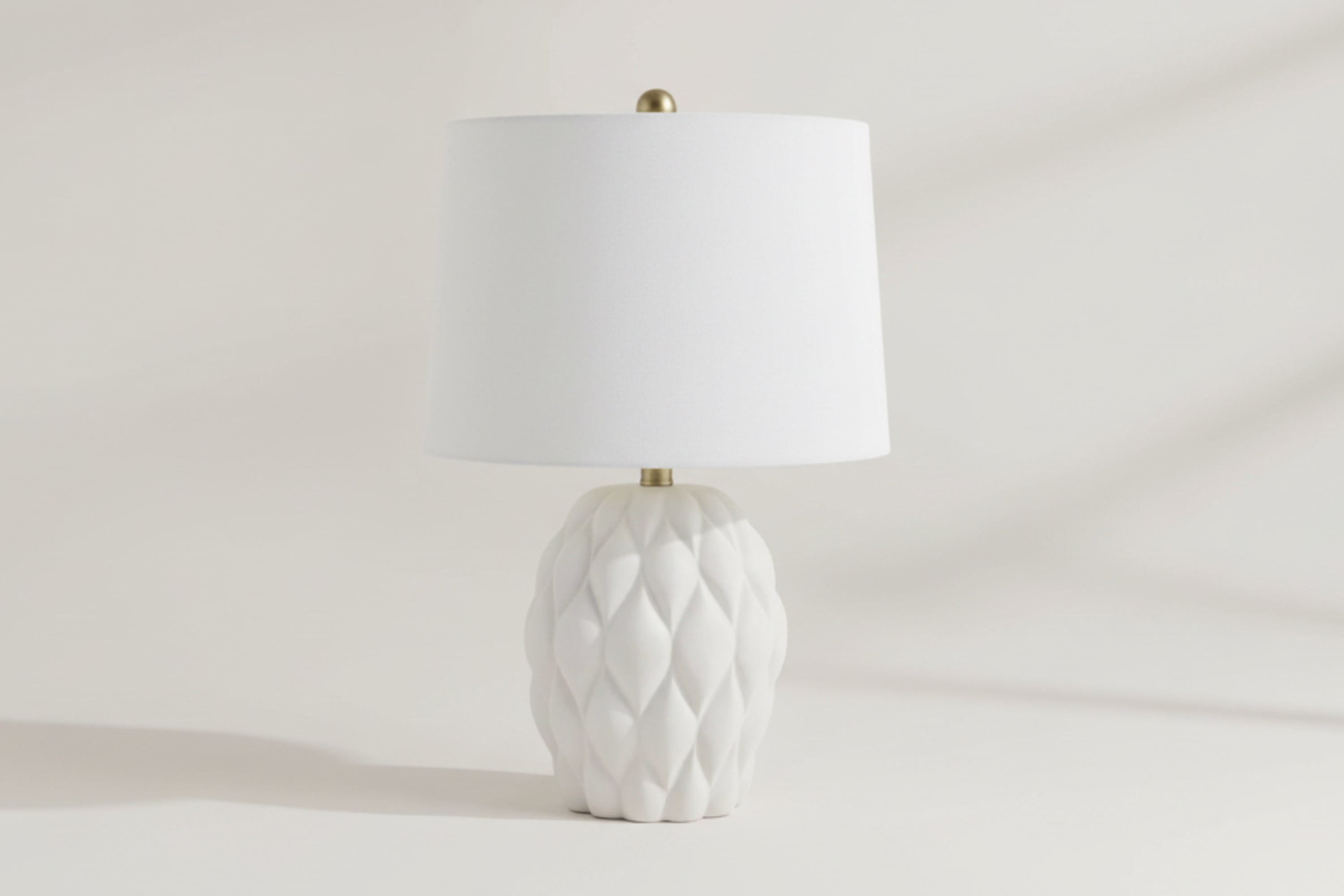 Marmelade Cream Table Lamp-2