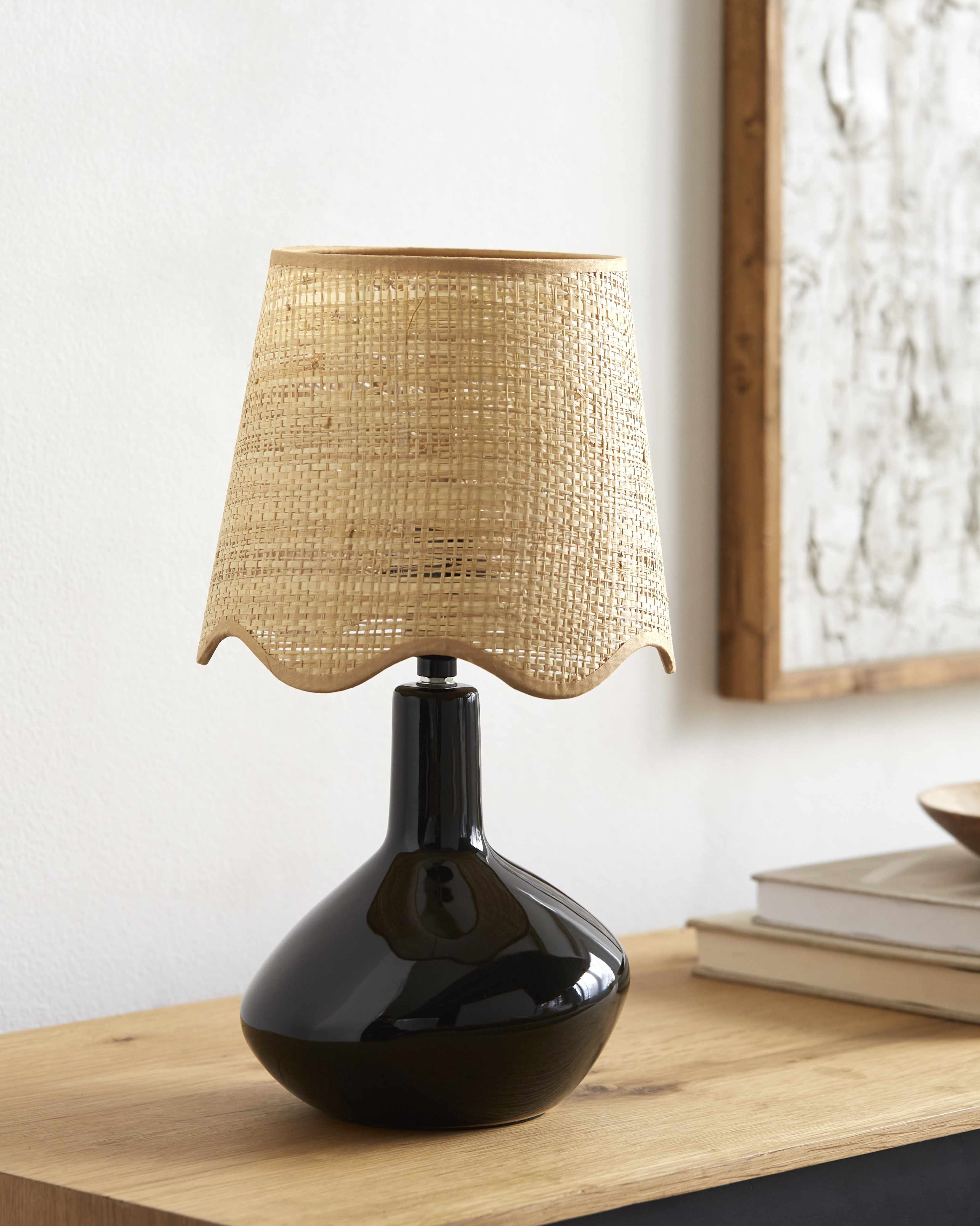 Neuenhagen Black Rattan Ceramic Table Lamp-4