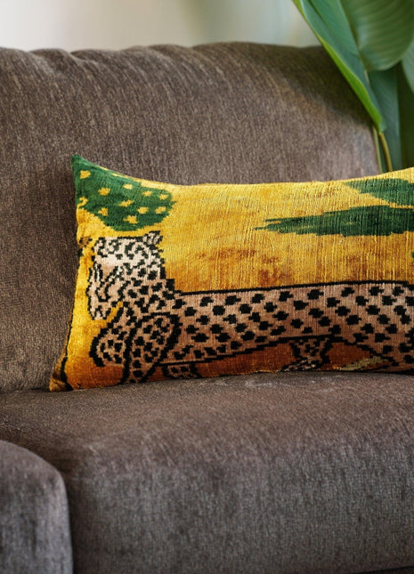 Canvello Handmade Luxury Yellow Tiger Throw Pillows - 16x24 in