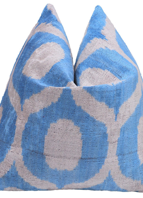 Canvello Luxurious Blue Velvet Throw Pillows - 20x20