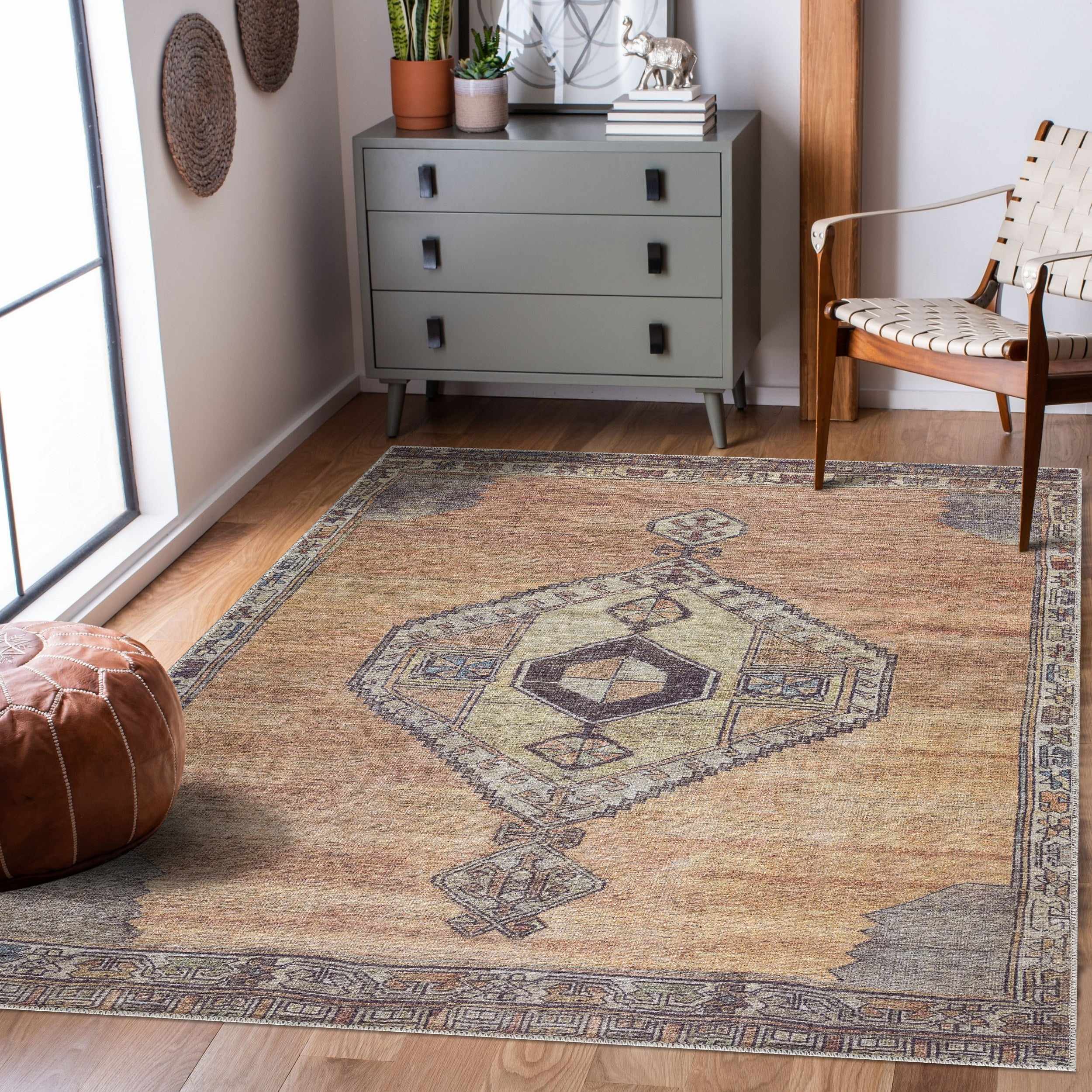 Hardy Haus Medinah Washable Area Rug | Traditional Machine-Woven Chenille-Polyester Carpet